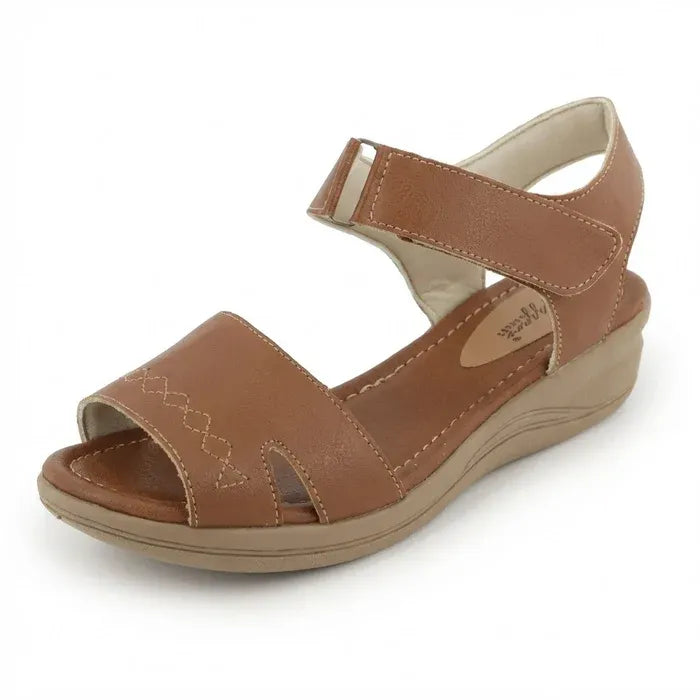 Sandália ortopédica feminina Helora marrom vista frontal